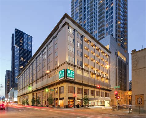 ac chicago hotel reviews|magnificent mile river north hotels.